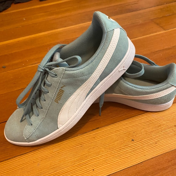 Puma Sneakers - Picture 4 of 4